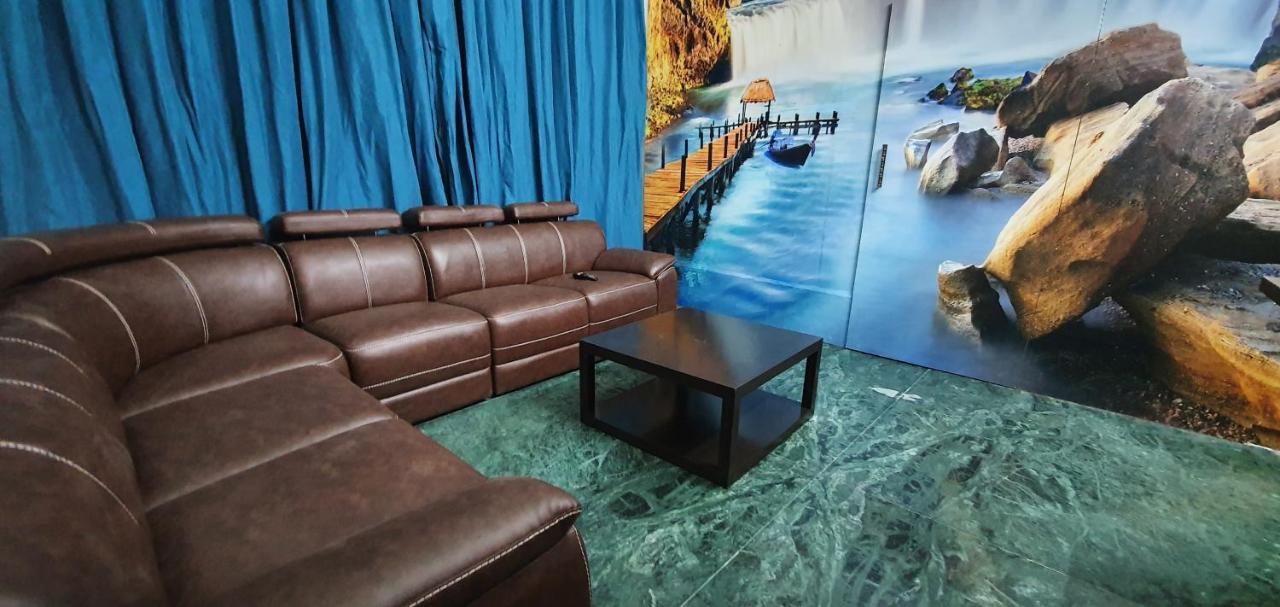 Shree Suites Kuttālam エクステリア 写真